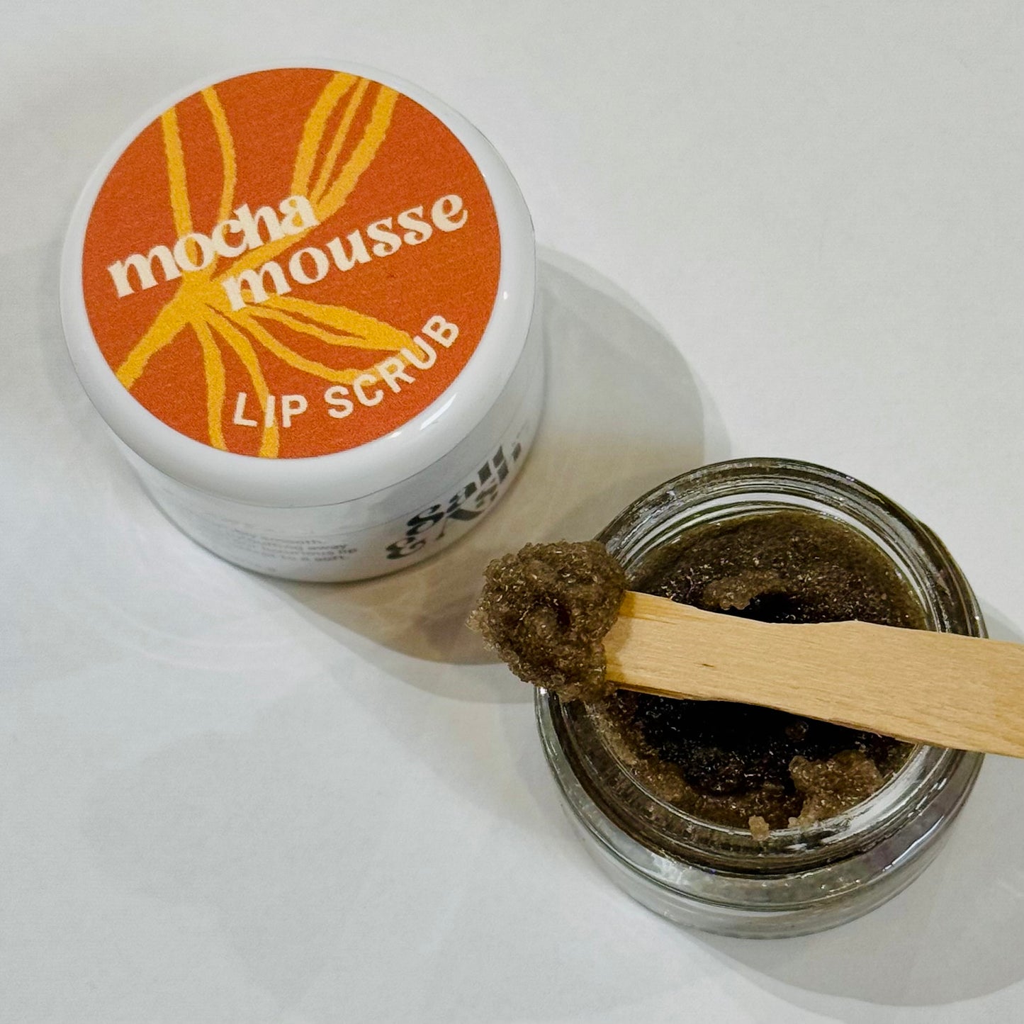 Mocha Mousse Lip Scrub