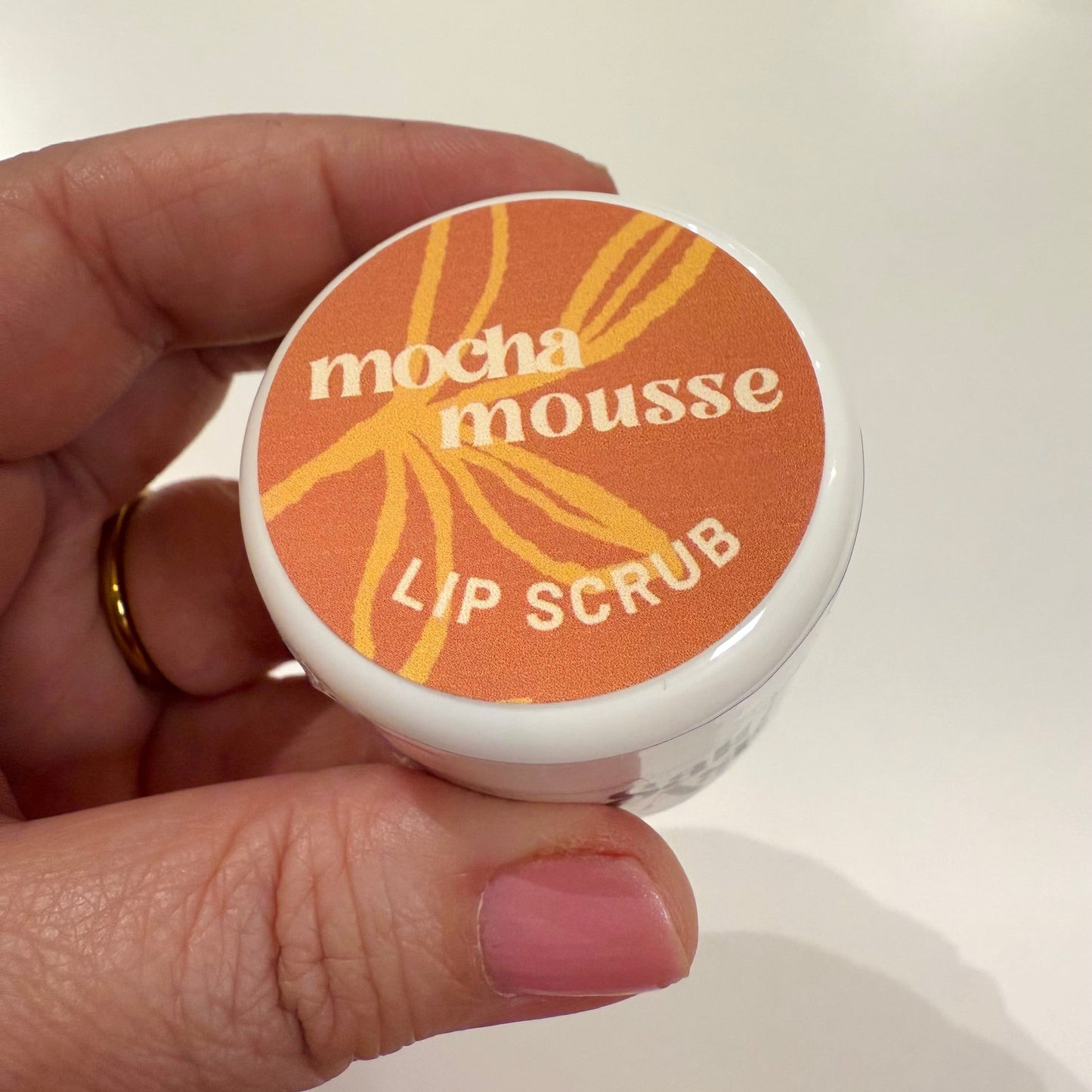 Mocha Mousse Lip Scrub
